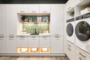 Slim shaker in warm wood tone